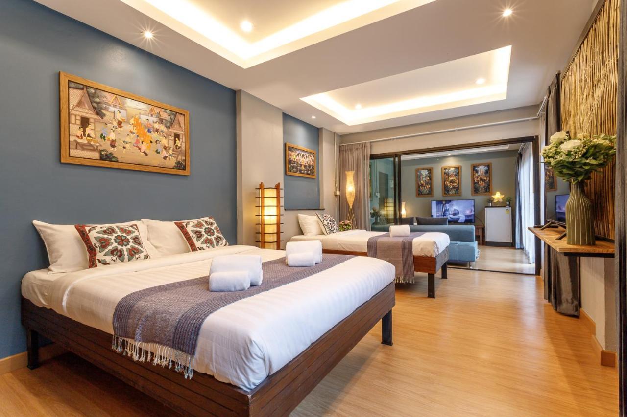 Hostel One Art And Gallery Chiang Mai Bagian luar foto